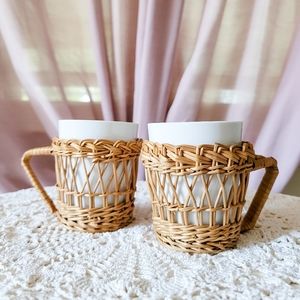 🪞 VINTAGE BOHO WICKER MUG SET OF 2